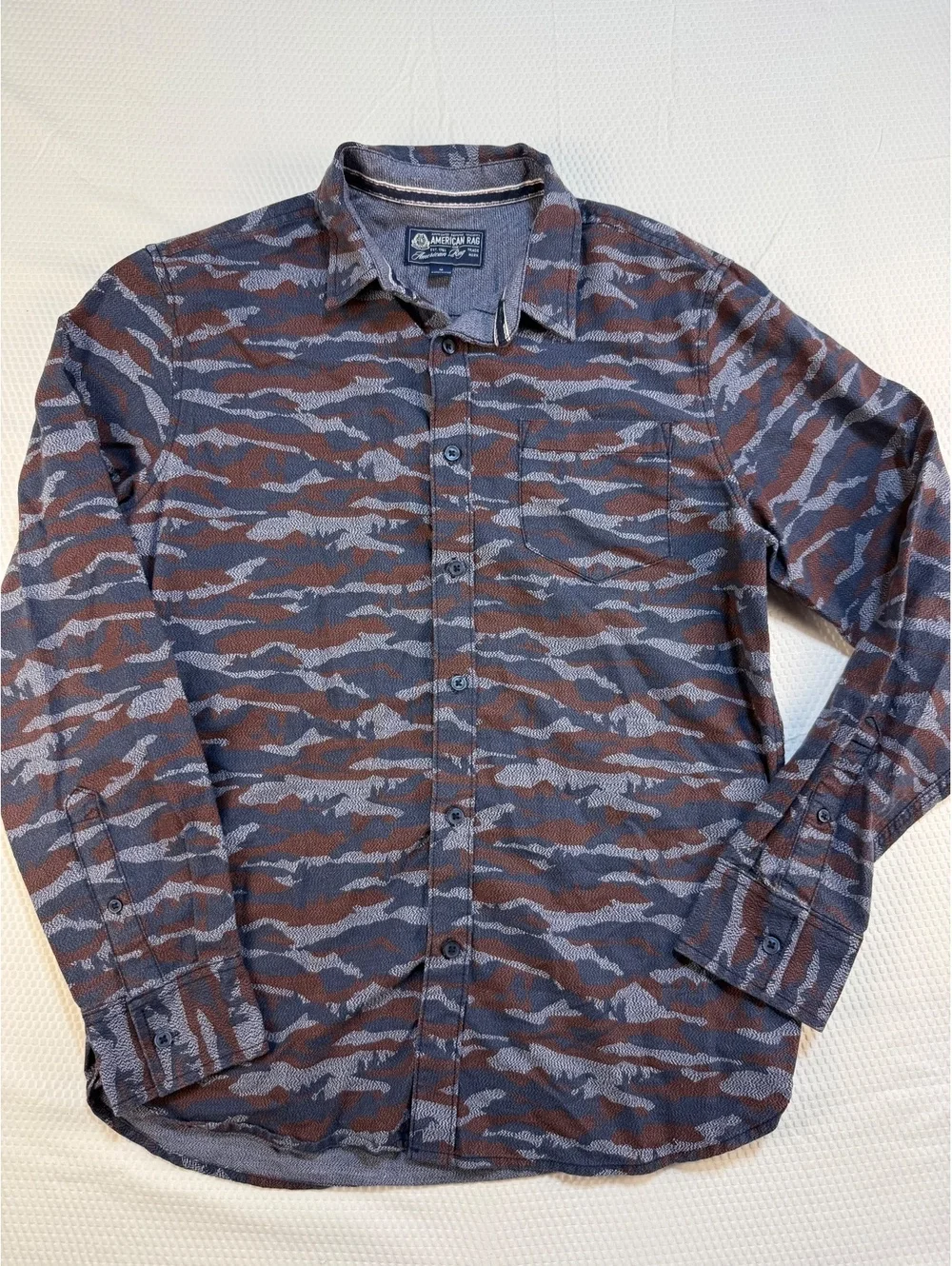American Rag Cie Mens M Abstract Camo Button Up Shirt 100% Cotton Workwear